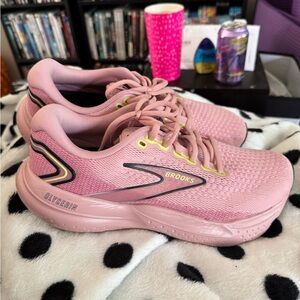 Brooks Women's Pink Glycerin 21 Women’s 9.5